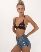 Анкета проститутки Викуся - метро Саларьево, возраст - 24