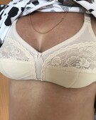 Анкета проститутки Юлия - метро Академический, возраст - 25